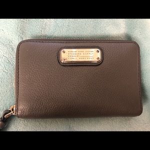 MARC by MARC JACOBS iPhone wallet
